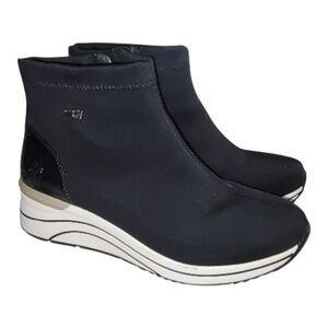 Remonte,.Black and White Water-Resistant Boot, Size 40 (81/2-9)